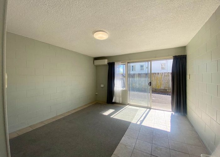  at 4/16 Bellevue Road, Mount Eden, Auckland City, Auckland