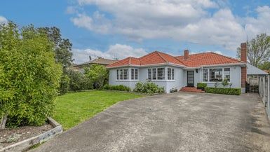  at 285 Park Road, Hokowhitu, Palmerston North