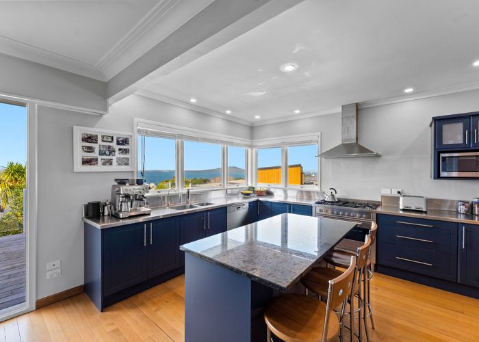  at 99 Aberdeen Road, Castor Bay, North Shore City, Auckland