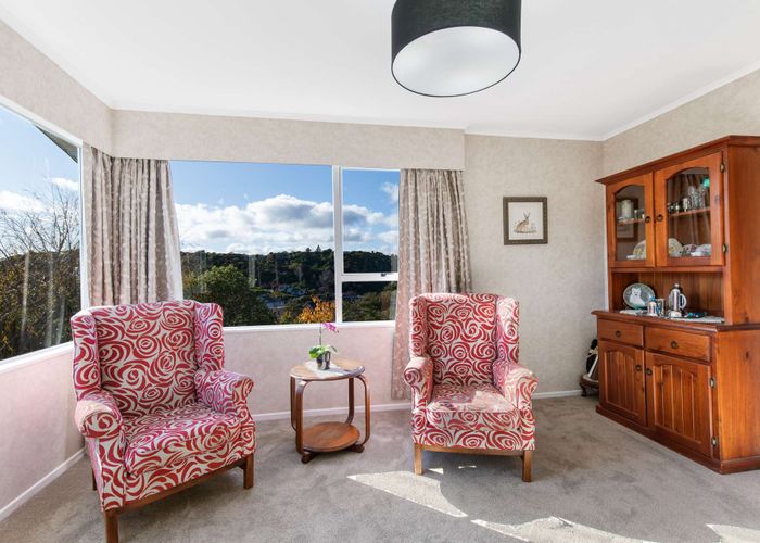  at 7 Keel Place, Whitby, Porirua