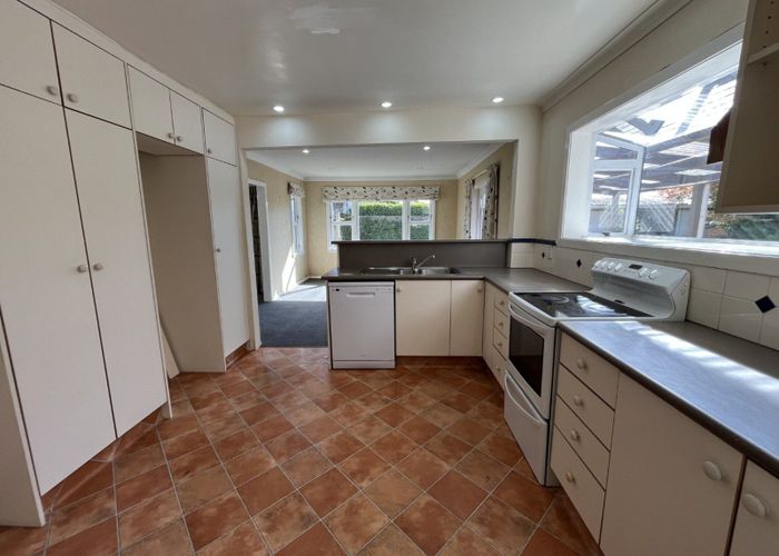  at 9 Sheffield Street, Awapuni, Palmerston North, Manawatu / Whanganui