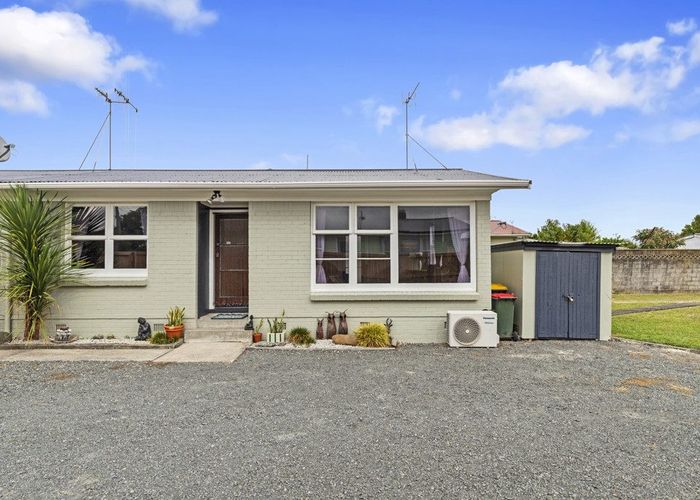  at 19A & 19B Sundown Crescent, Melville, Hamilton, Waikato