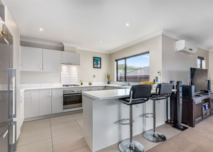  at 71 Staithes Drive North, Whitby, Porirua
