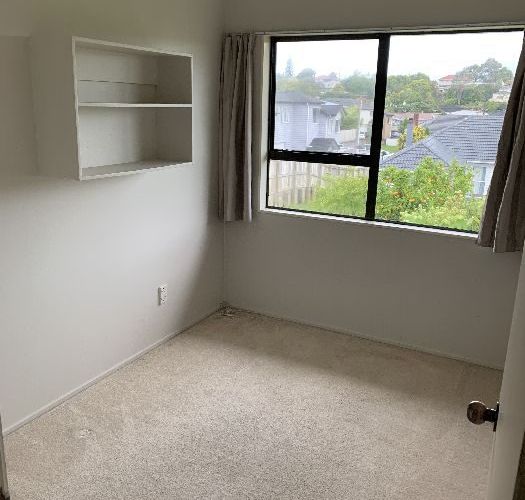  at 33a Becroft Drive, Forrest Hill, North Shore City, Auckland