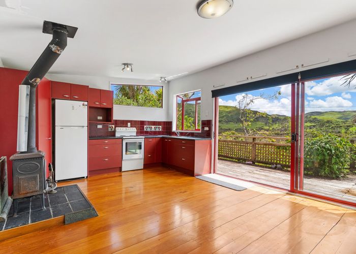  at 172 Bethells Road, Bethells Beach, Waitakere City, Auckland