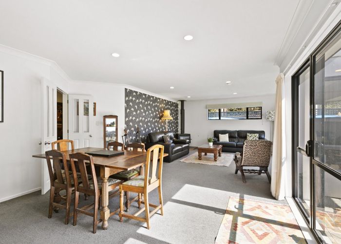  at 104 Westchester Drive, Churton Park, Wellington