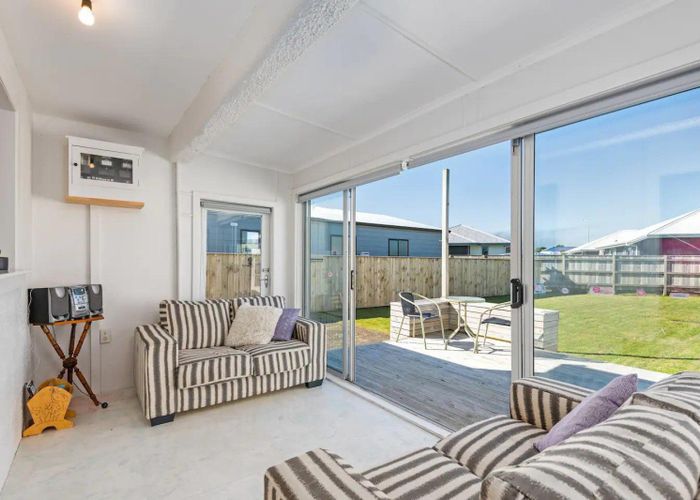 at 81 Seabury Avenue, Foxton Beach, Horowhenua, Manawatu / Whanganui