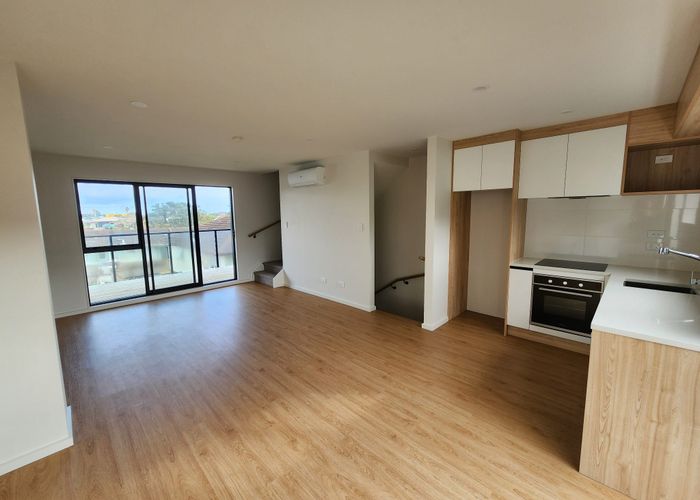  at 9D Landette Road, Manurewa, Auckland