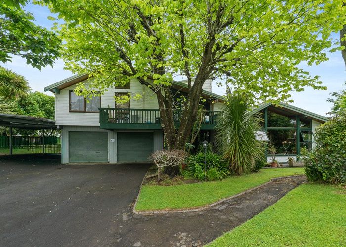 at 33-35 Callis Avenue, Opaheke, Papakura, Auckland