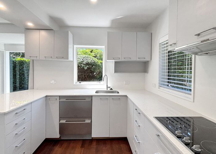  at 11A Aikmans Rd, Merivale, Christchurch City, Canterbury