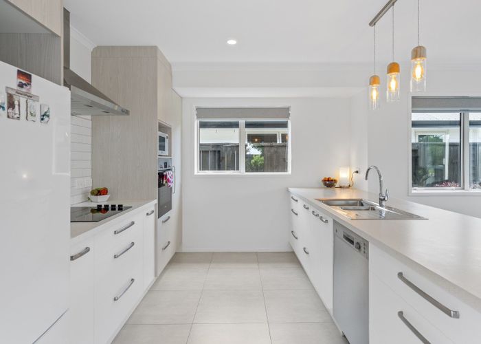  at 3 Hanlow Place, Pyes Pa, Tauranga