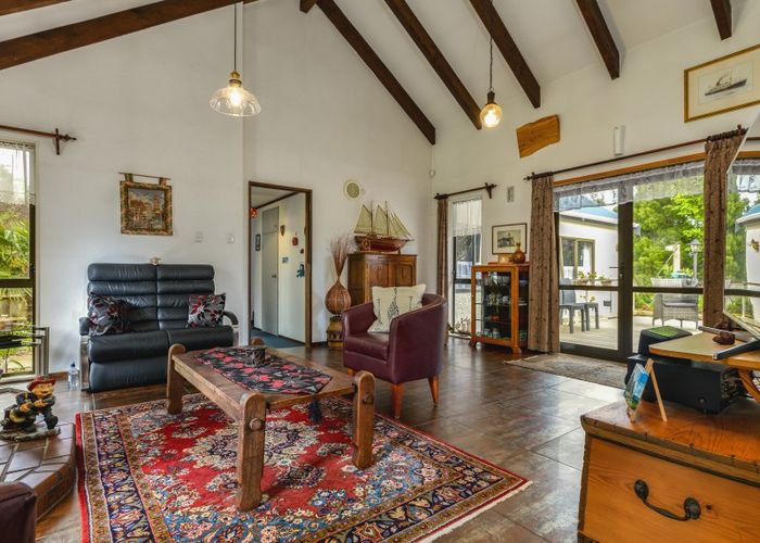  at 15 Kowhai Street, Tokomaru, Palmerston North