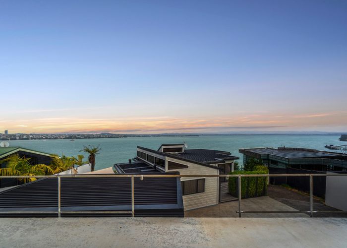  at 1/26 Tizard Road, Birkenhead, Auckland