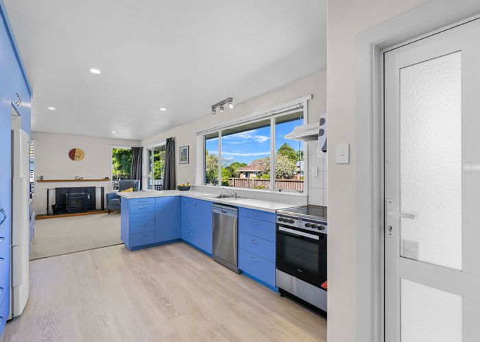  at 27 Colman Avenue, Sockburn, Christchurch