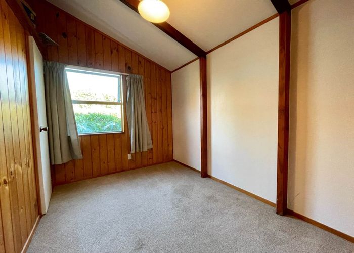  at 2A Aberdeen Road, Castor Bay, North Shore City, Auckland