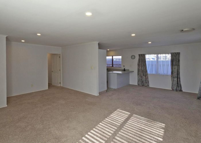  at 2/506 Nelson Street North, Mahora, Hastings, Hawke's Bay
