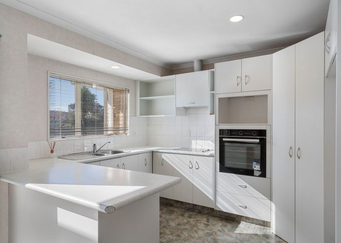  at 26 Luculia Drive, Mount Maunganui, Tauranga, Bay Of Plenty