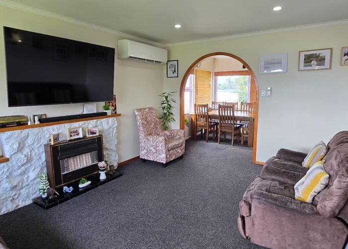  at 28 Garden Heights, Glenview, Hamilton, Waikato