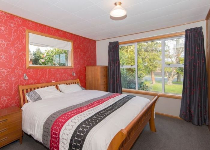  at 21 Lochee Rd, Upper Riccarton, Christchurch City, Canterbury