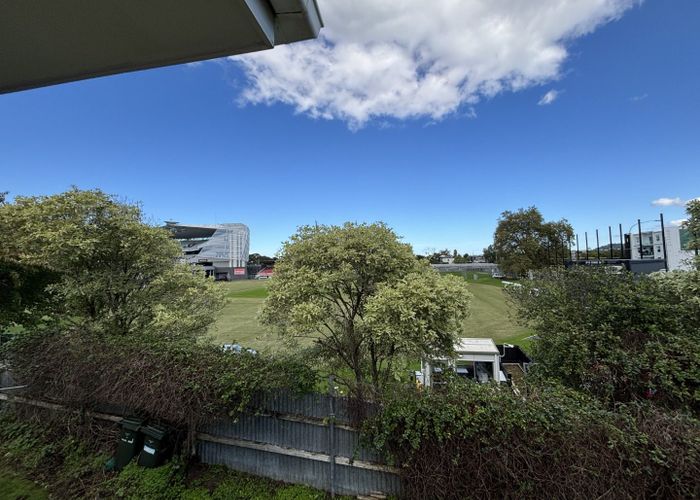  at 1/64 Sandringham Road, Kingsland, Auckland