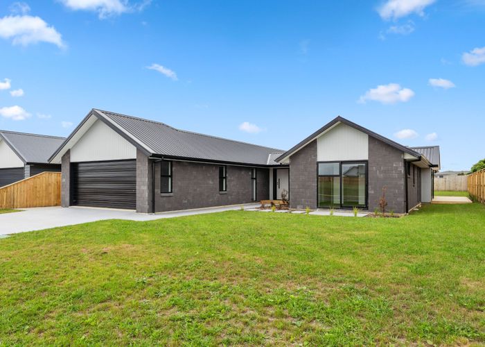  at 14Patty Lane, Patumahoe, Auckland Region