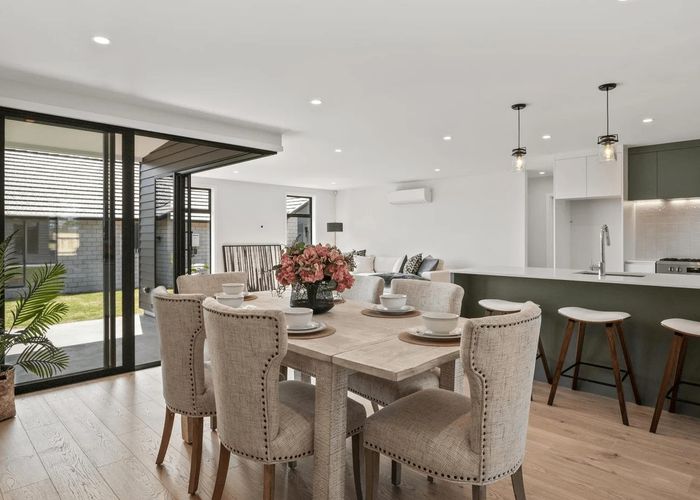  at 111 MCLARIN ROAD "KAHAWAI POINT", Glenbrook, Franklin, Auckland