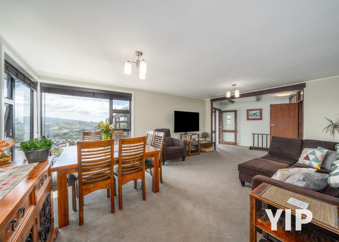  at 16 Carluke Street, Paparangi, Wellington, Wellington