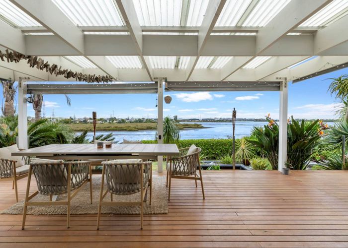 at 48 Aurea Avenue, Pakuranga, Manukau City, Auckland