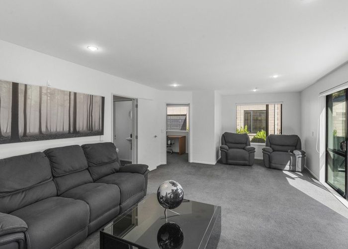  at 2/15 George Street, Riccarton, Christchurch