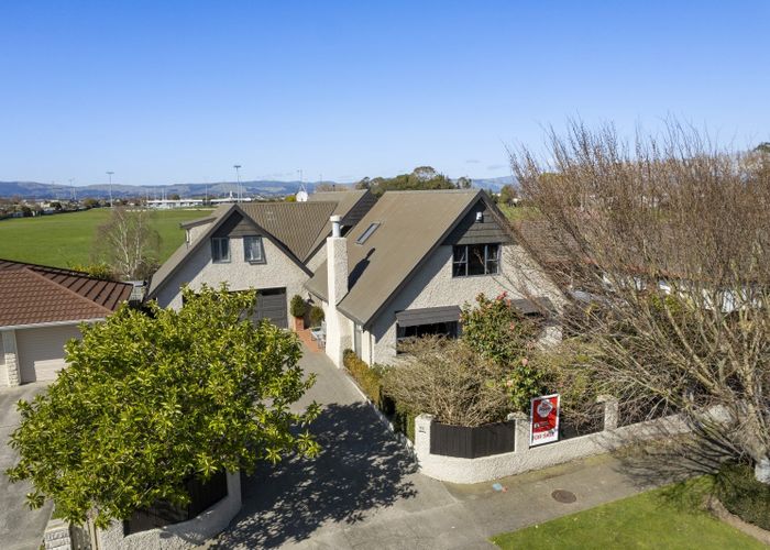  at 113 John F Kennedy Drive, Milson, Palmerston North
