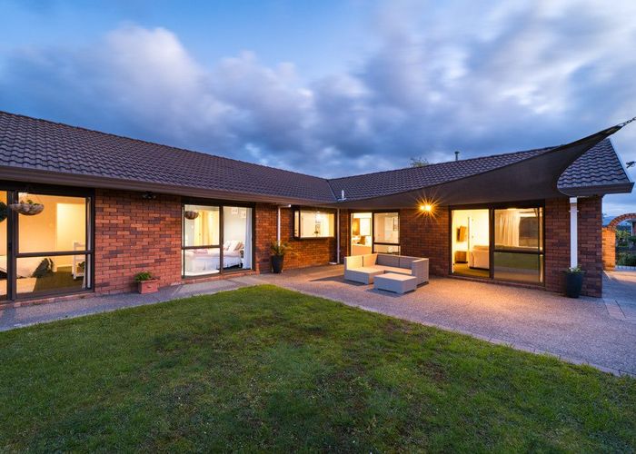  at 77 Pacific Drive, Fitzherbert, Palmerston North, Manawatu / Whanganui