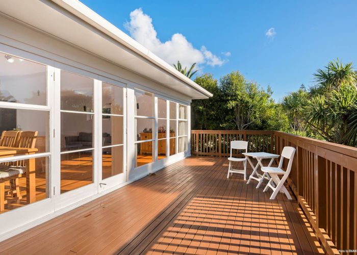  at 92A Coronation Road, Hillcrest, Auckland