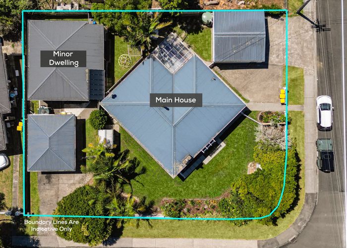  at 2 Preston Avenue, Henderson, Auckland