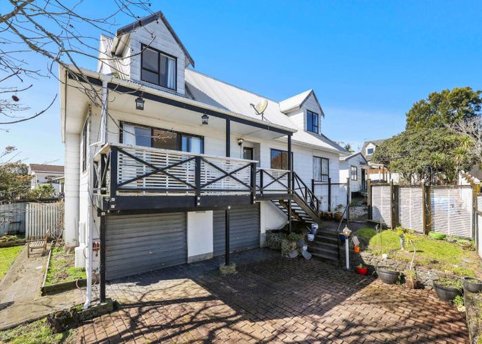  at 61 Hale Crescent, Bayview, North Shore City, Auckland