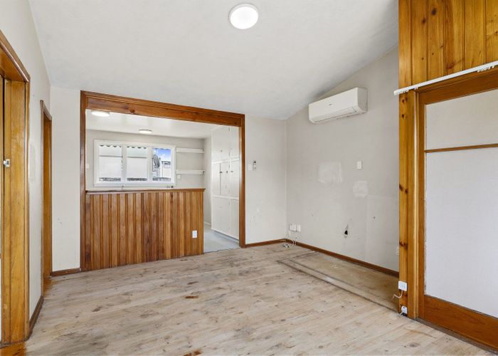  at 2/37 Matipo Street, Riccarton, Christchurch City, Canterbury