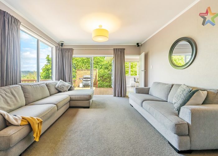  at 21 Sunnyview Drive, Brown Owl, Upper Hutt