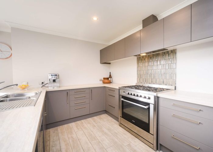  at 8 Silkwood Place, Fitzherbert, Palmerston North
