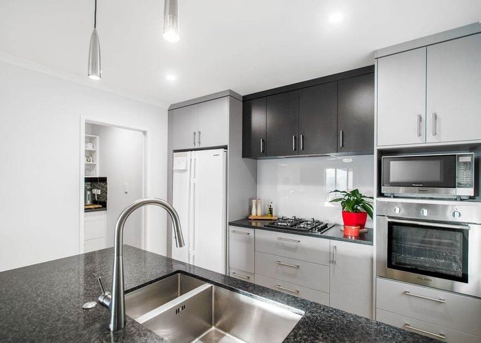  at 14 Captain Mitchell Drive, Opaheke, Papakura, Auckland