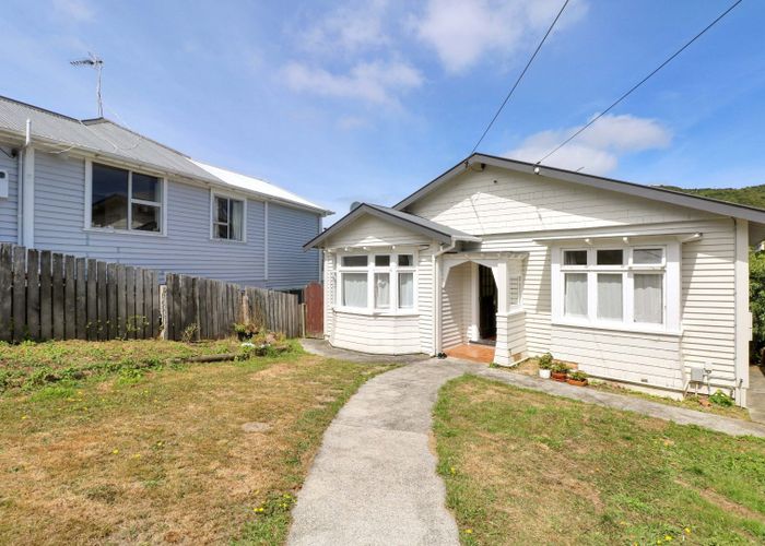  at 118 Donald Street, Karori, Wellington, Wellington