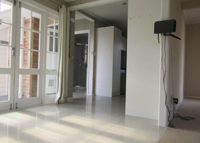  at 105A Bolton Street, Blockhouse Bay, Auckland