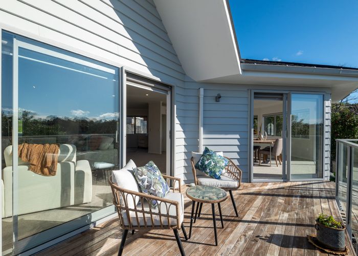  at 56 Fitzwilliam Drive, Torbay, North Shore City, Auckland