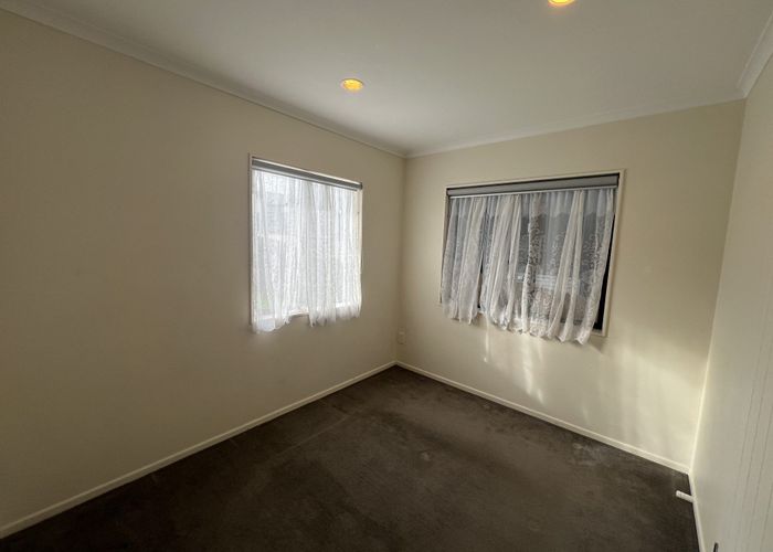  at 19A Coxhead Road, Manukau, Manukau City, Auckland