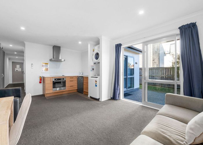  at 33 Sandleigh Road, Hamilton Lake, Hamilton, Waikato
