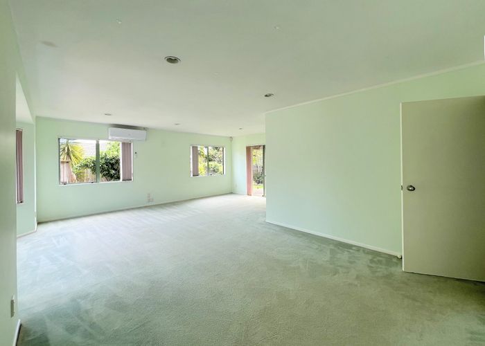  at 6 Waylen Place, Burswood, Manukau City, Auckland
