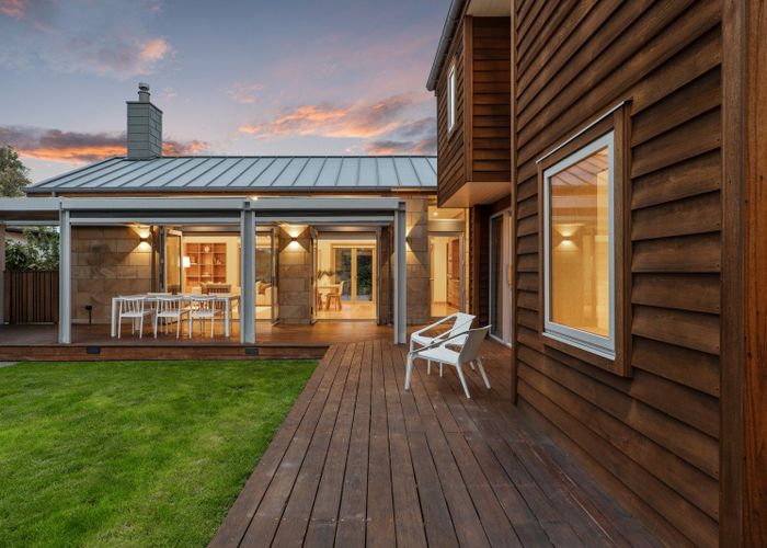  at 34 Wairarapa Terrace, Merivale, Christchurch City, Canterbury