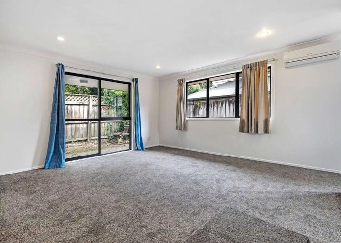  at 215A Fox Street, Hamilton East, Hamilton, Waikato