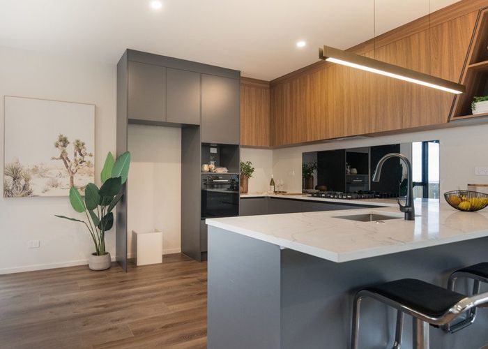  at 39C Target Road, Totara Vale, North Shore City, Auckland