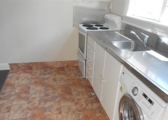  at Flat 5/218 Rintoul Street, Berhampore, Wellington, Wellington