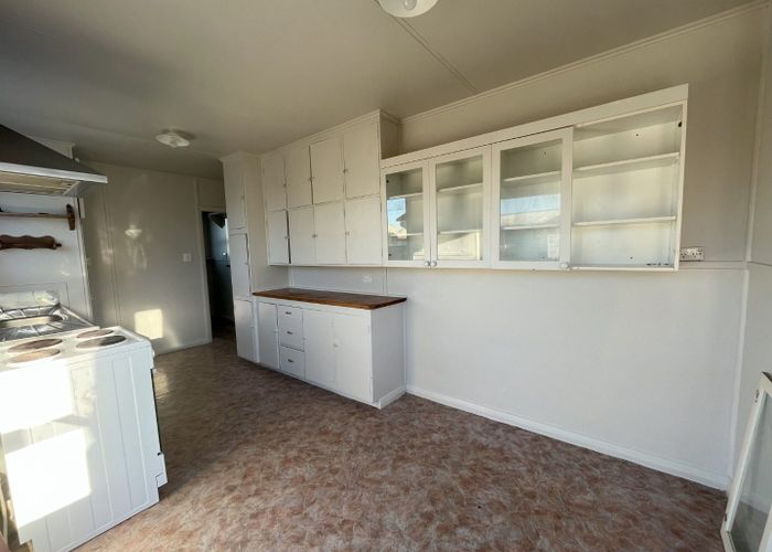  at 160 Taniwha Street, Glen Innes, Auckland City, Auckland