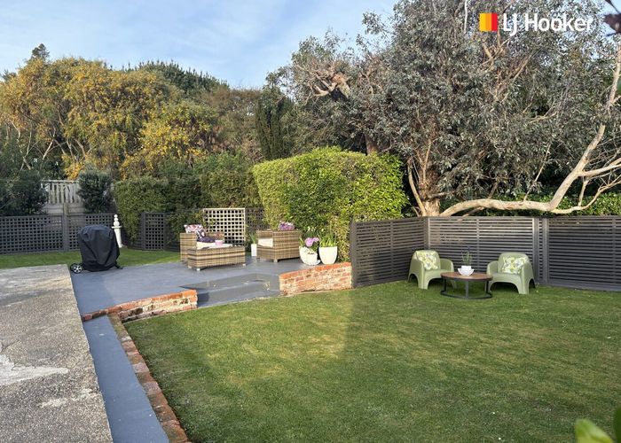  at 136 Larnach Road, Waverley, Dunedin